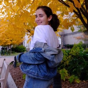 Meet your Posher, Hannah